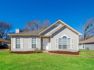 104 Stonehaven Dr, Pelham, AL 35124