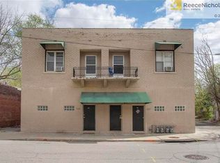 1135 W 41st St, Kansas City, MO 64111