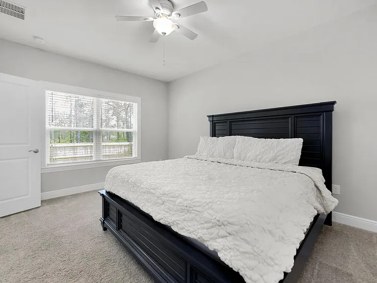 615 Lakeview St — Photo 18