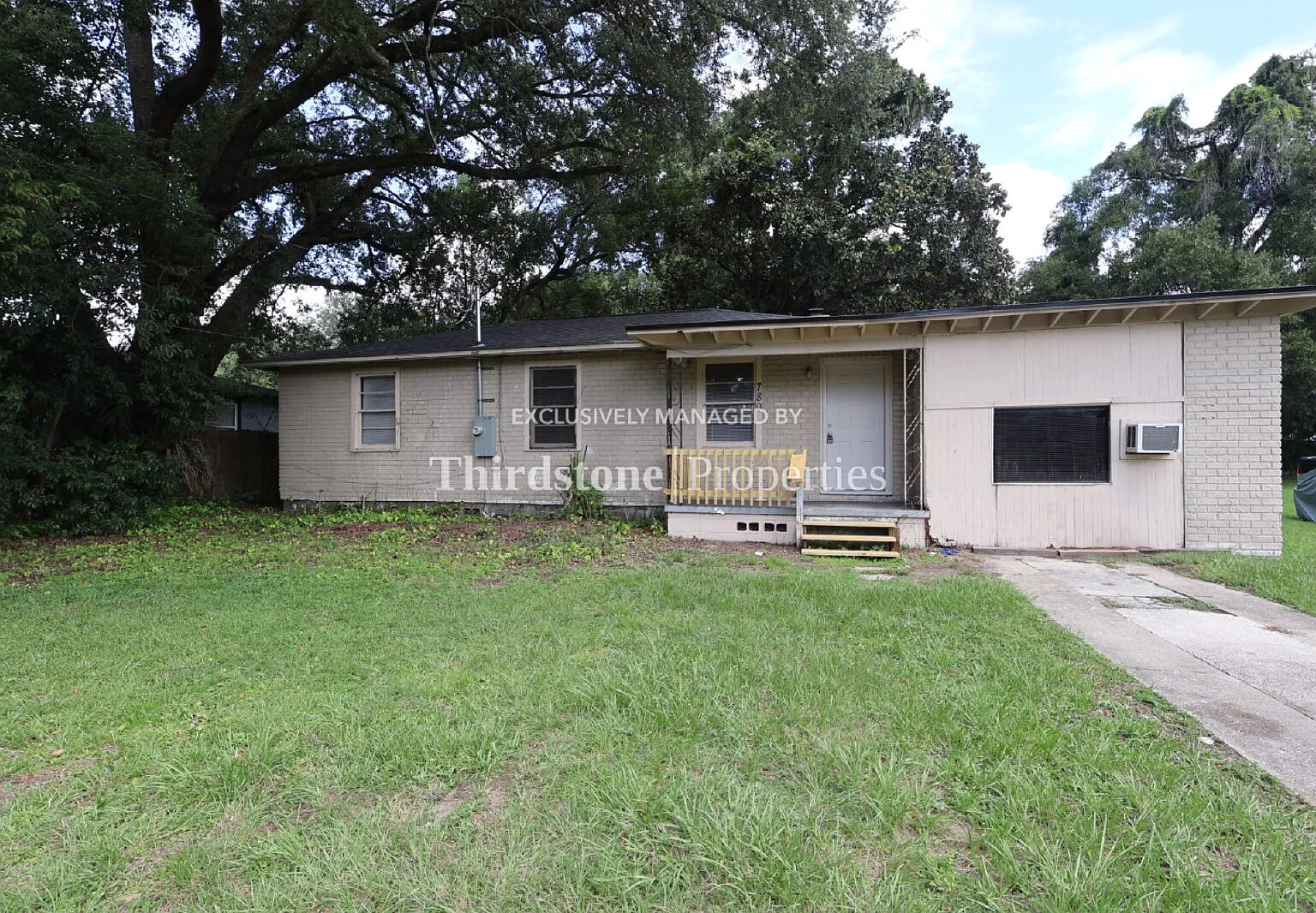 789 Gardenia Ln, Jacksonville, FL 32208 — Photo 1