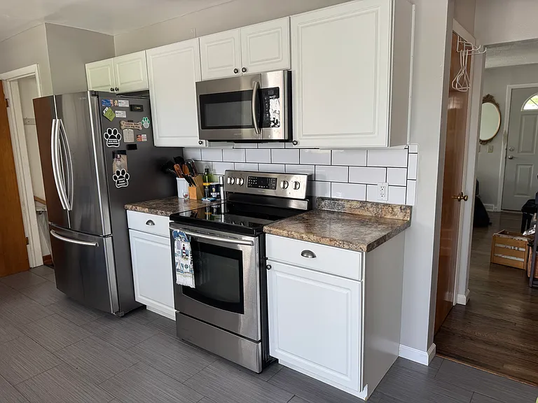 745 Forde Ave — Photo 10