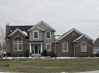 7203 Saratoga Hills Dr NE, Canton, OH 44721