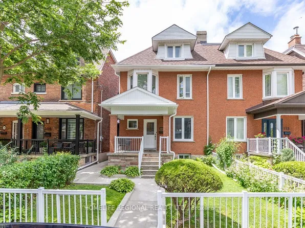 110 Grace St, Toronto, ON M6J 2S2