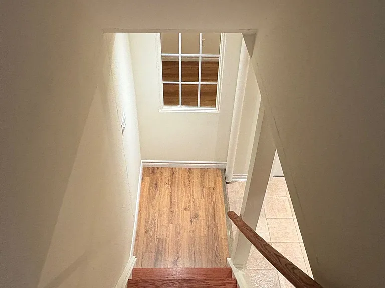 41 Majestic Dr #BASEMENT — Photo 3
