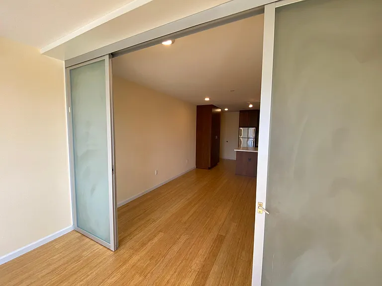 Addison Arts Apartments — Photo 54