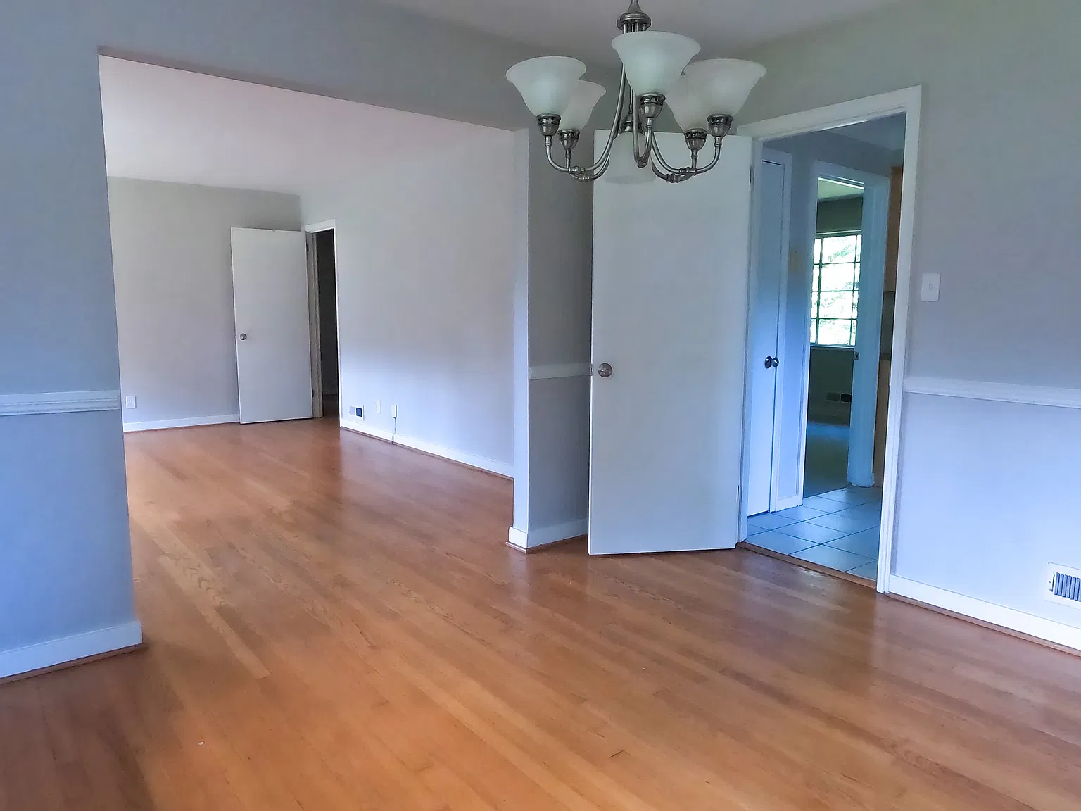 3 bed, 1339 sqft, $1,850 — Photo 3