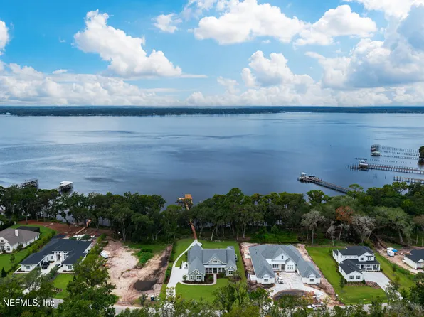 330 HALLOWES Cove, St. Johns, FL 32259