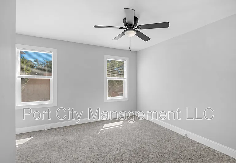 1416 N Milton Ave — Photo 8
