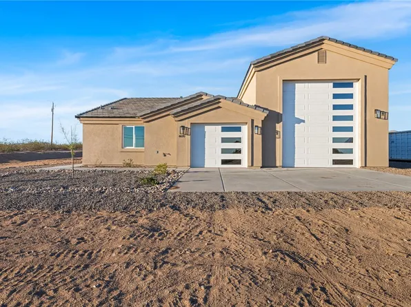 4670 W Chino Dr, Golden Valley, AZ 86413