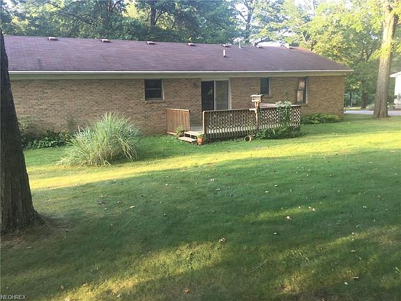 4th image of 1008 Buena Vista Dr