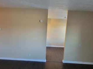 1960 Cambridge Dr, Lexington, KY 40504