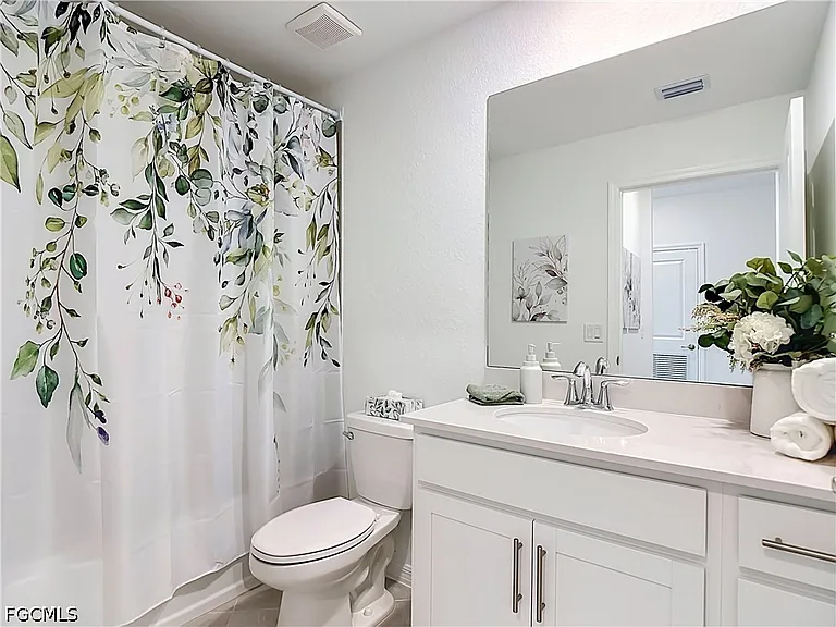 15345 Green Acres Ave — Photo 20