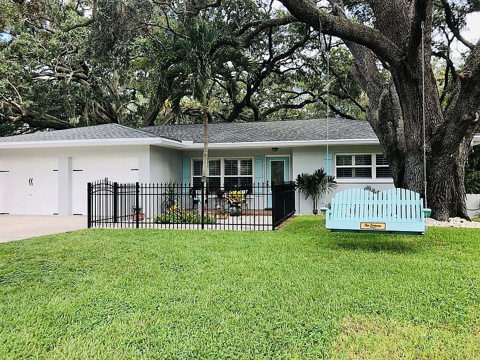 1st image of 246 Garden Cir N