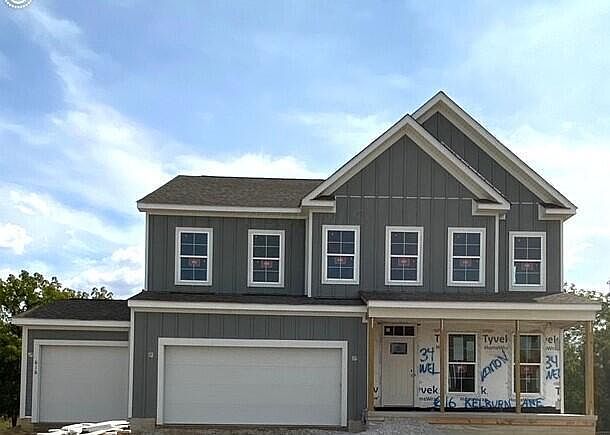 2nd image of 616 Kelburn Ln