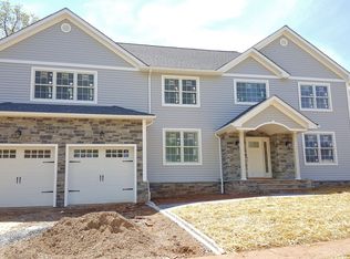 38 Gloria St, Clark, NJ 07066