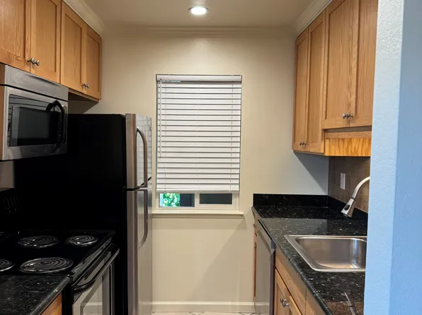 22 E 20th Ave, San Mateo, CA 94403