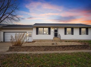 1118 Midland St, Waterloo, IA 50703