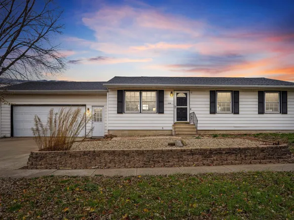 1118 Midland St, Waterloo, IA 50703