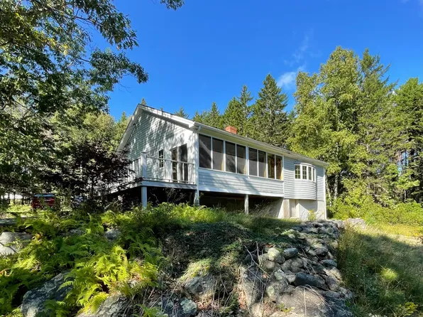 25 Felecity Lane, Blue Hill, ME 04614
