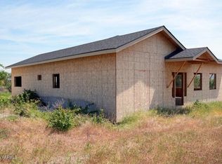 9406 Occidental Rd, Yakima, WA 98903