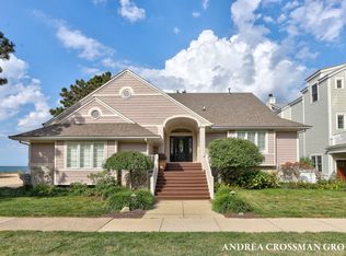 1020 Lions Park Dr, Saint Joseph, MI 49085