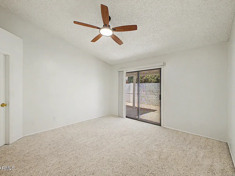 3510 E Hampton Ave #17 — Photo 32
