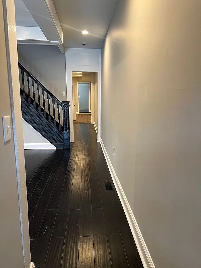 3 bed, 1.5 bath, $1,500 — Photo 3