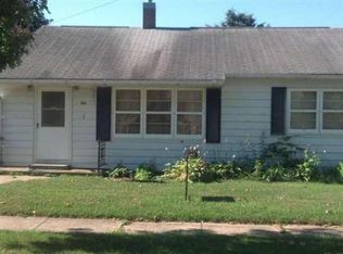 213 E 1st St, Milledgeville, IL 61051