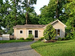 5 Hickory Tree Ln, Sparta, NJ 07871