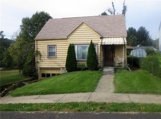 403 Overlook Dr, Industry, PA 15052