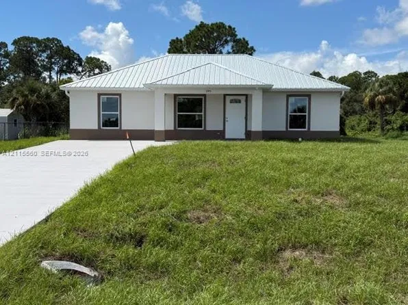 105 Concord Loop, Labelle, FL 33935