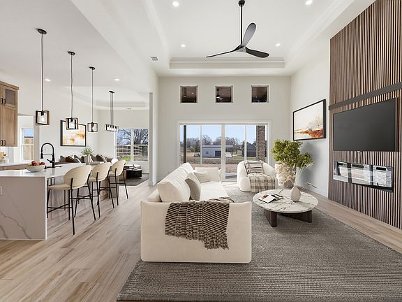 2nd image of 150 Briar Patch Rd