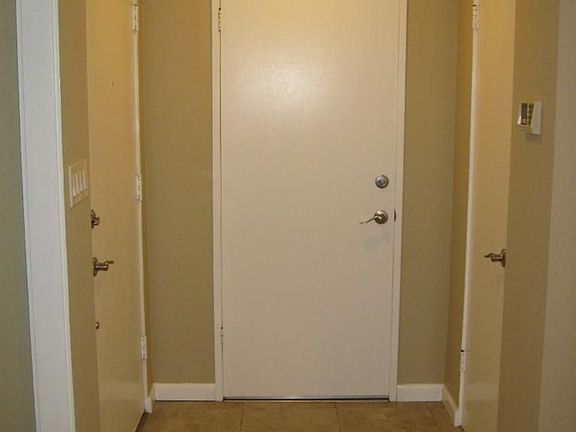 4th image of 6237 La Cienega Dr