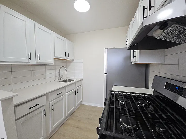 2201 Murray Ave — Photo 11
