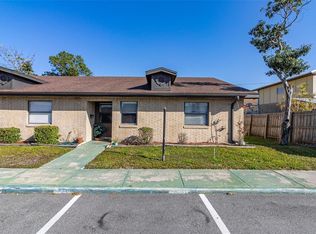 629 Hampton St, Auburndale, FL 33823