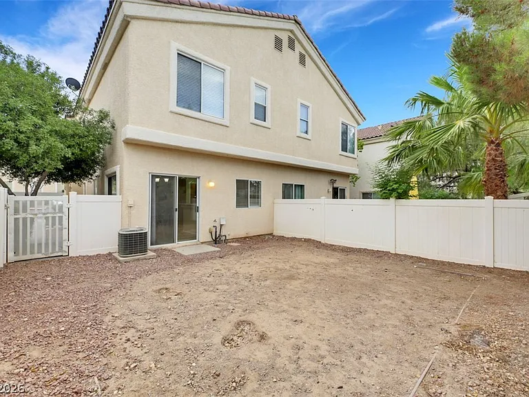 1624 Clint Canyon Dr — Photo 15