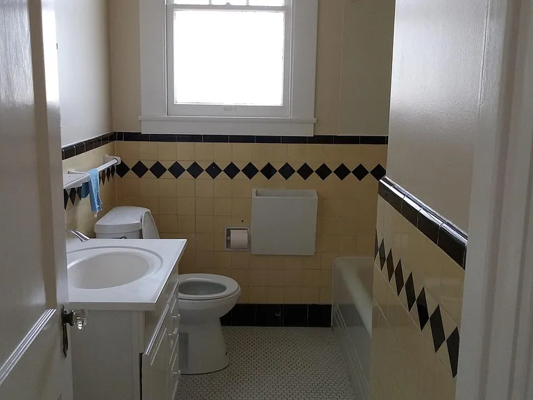1818 Church St #3 — Photo 11