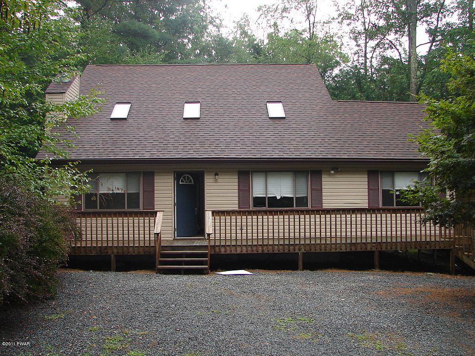 1st image of 121 Terrace Dr