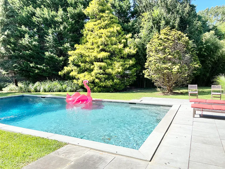 Manor Ln — Photo 21