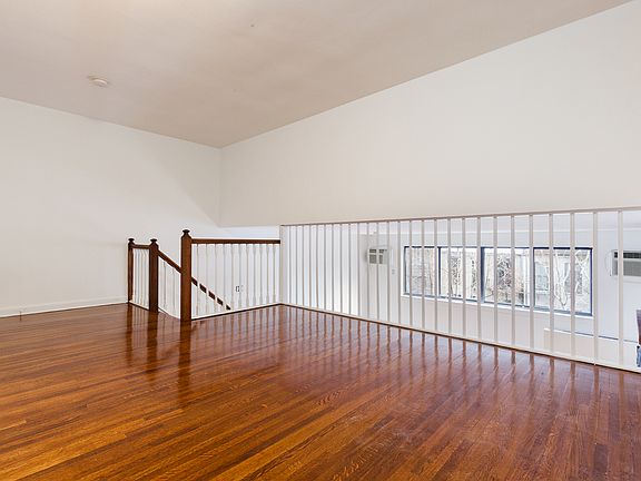 5th image of 425 E 84th St #2AA