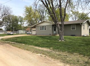 103 S Ash St, New Cambria, KS 67470