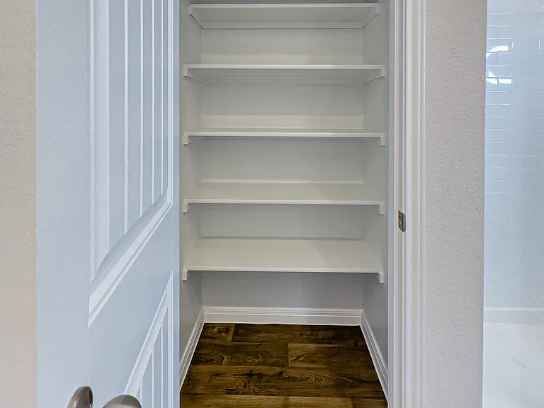220 Brooklyn Dr — Photo 22