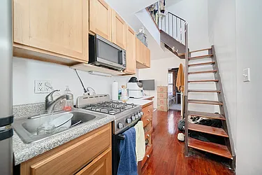 Rented by Living New York