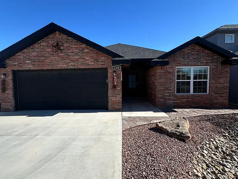 2405 Joes Ln — Photo 3