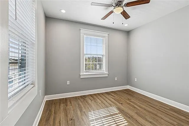 4133 Clara St — Photo 13
