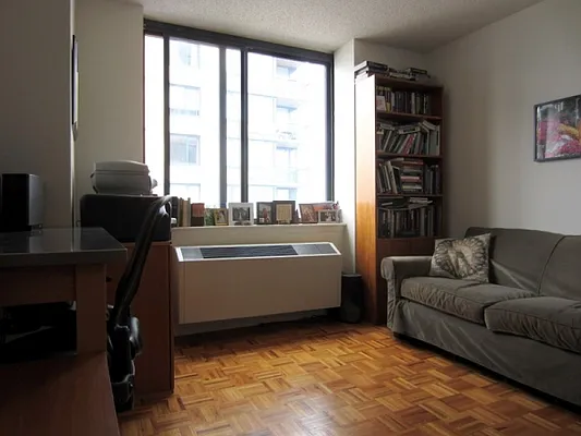 Rented by Citi Habitats | media 8