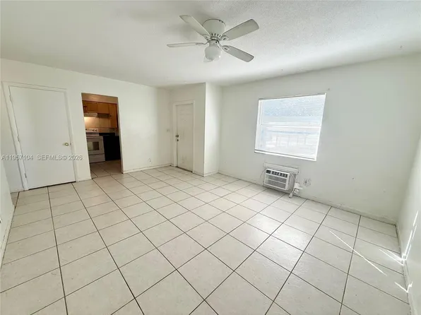 1610 NW 52nd Ave APT C, Lauderhill, FL 33313