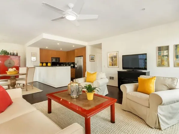 438 W Grand Ave APT 511, Oakland, CA 94612