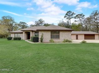11725 Alta Cir E, Jacksonville, FL 32226