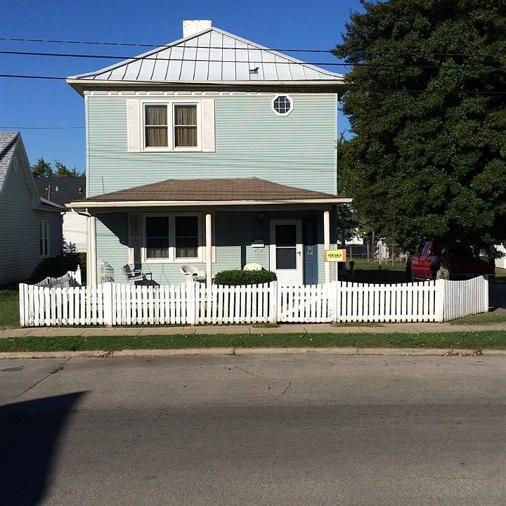 1st image of 1409 Powell St
